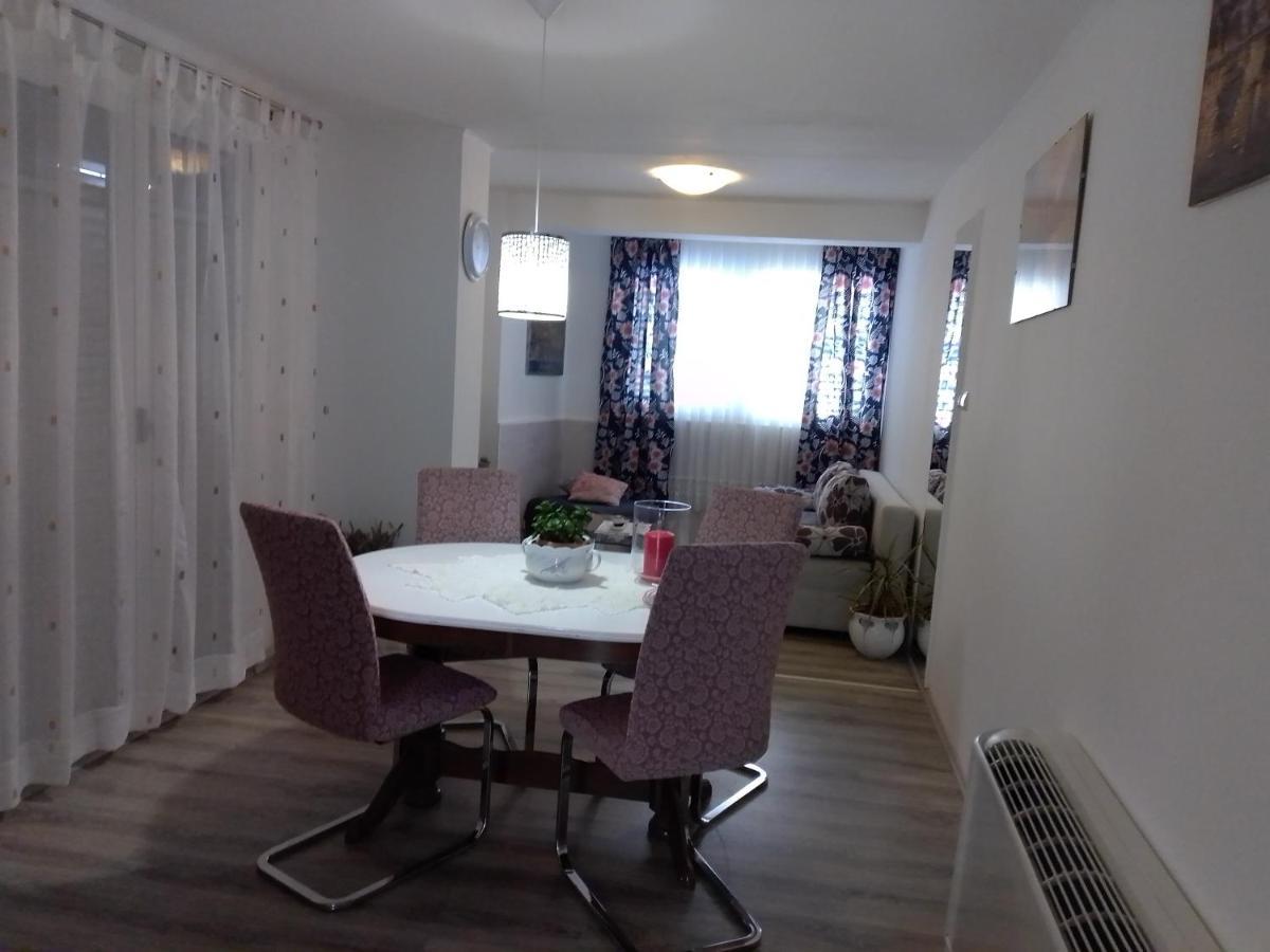 Apartments Rustika Toscana Vodice Eksteriør bilde