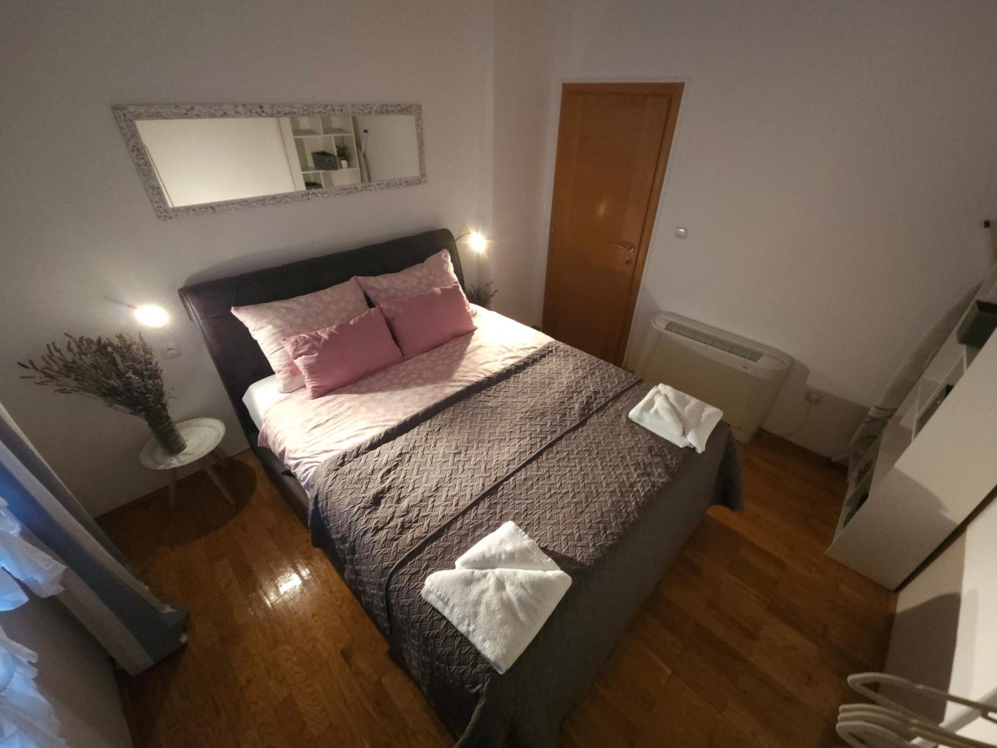 Apartments Rustika Toscana Vodice Rom bilde