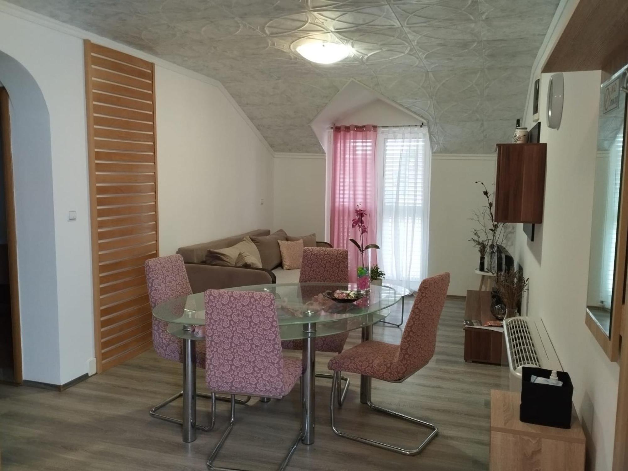 Apartments Rustika Toscana Vodice Rom bilde